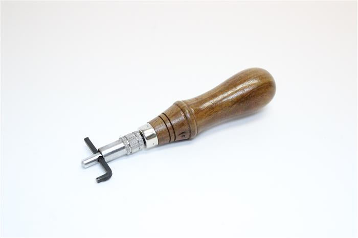 Adjustable Stitch Groover