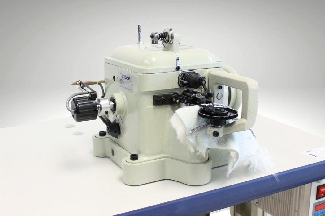 Techsew 302 PRO Medium to Heavy-Duty Fur Sewing Machine