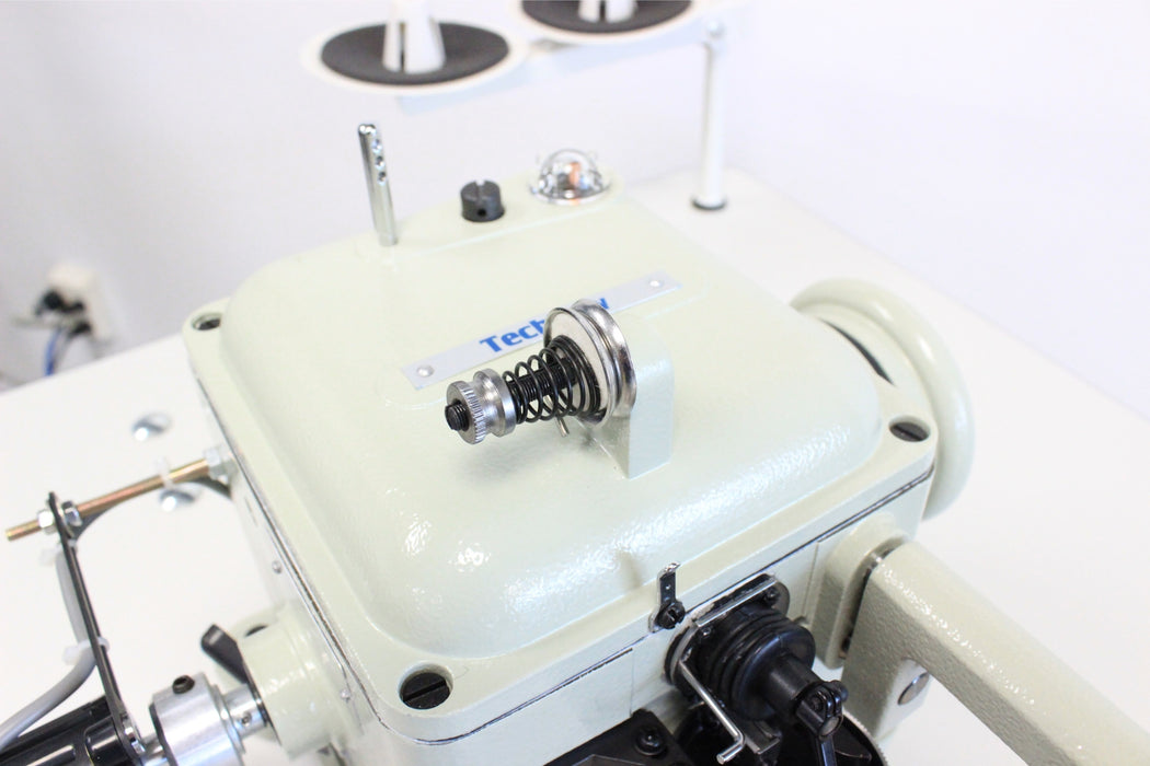Techsew 302 PRO Medium to Heavy-Duty Fur Sewing Machine