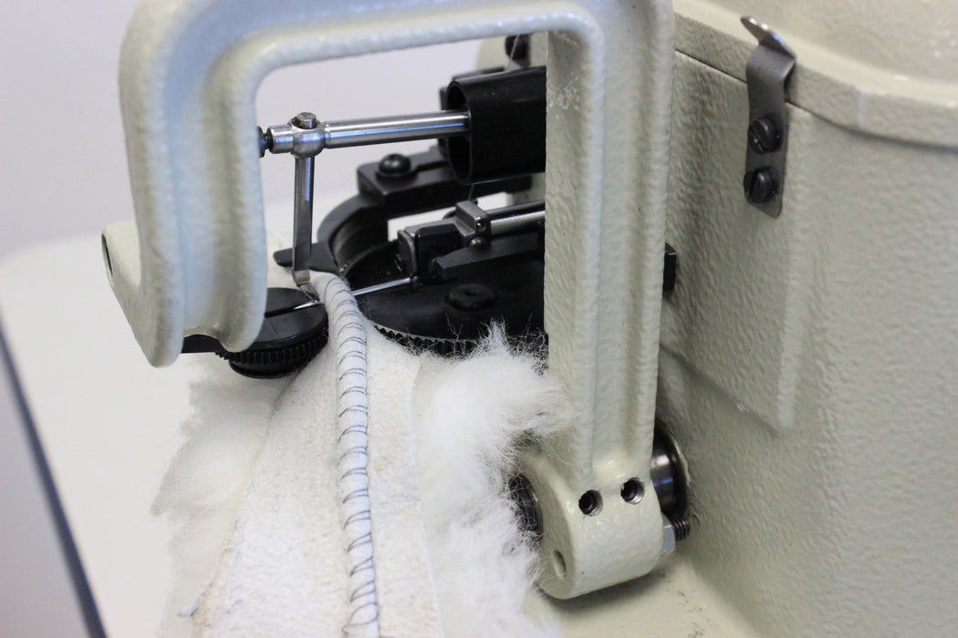 Techsew 602 Pro Heavy Duty Industrial Fur Sewing Machine